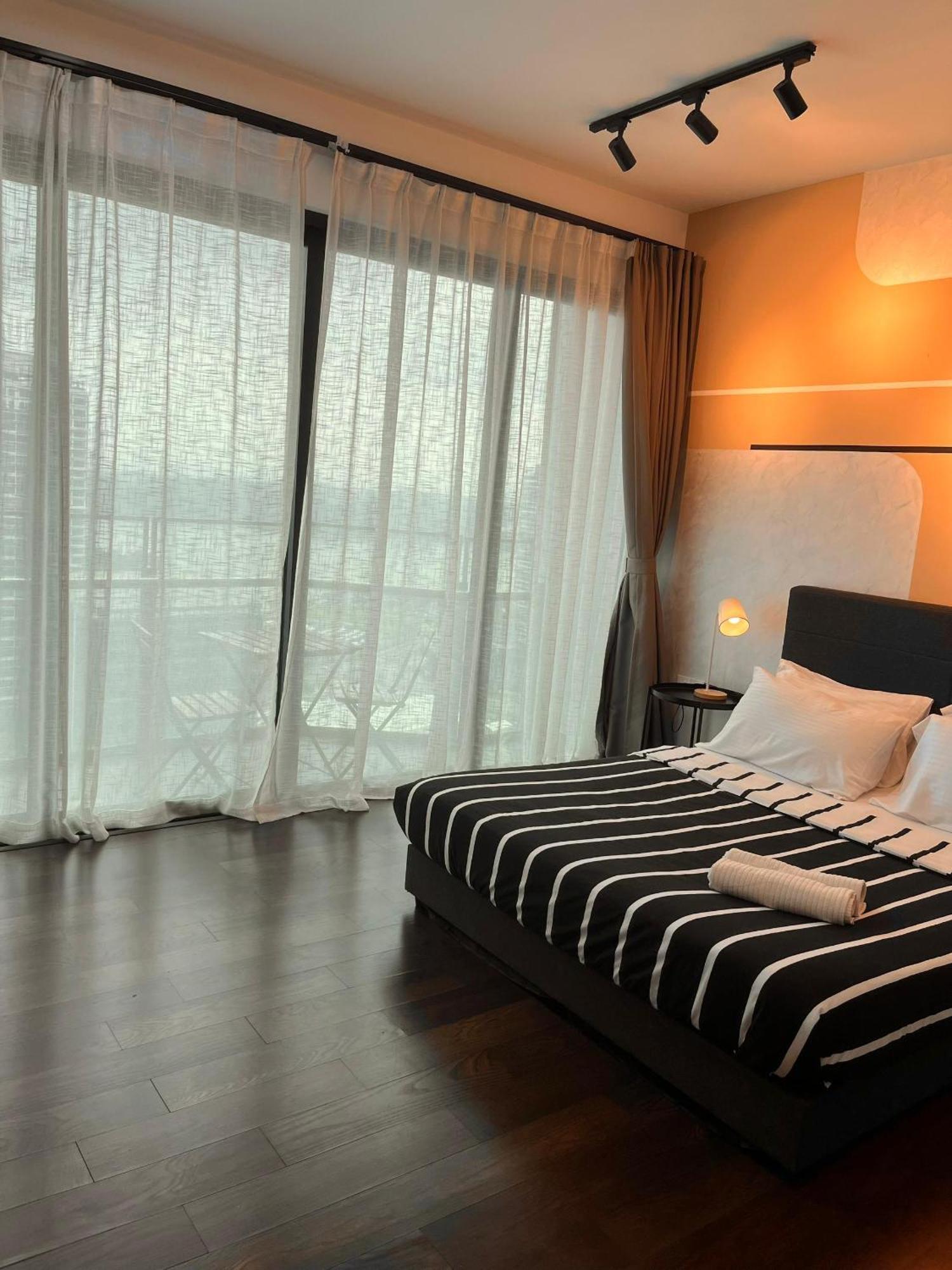 Almas Puteri Harbour Nusajaya Suite Room Exclusive Room 5 Min To Legoaland By Homespace ภายนอก รูปภาพ