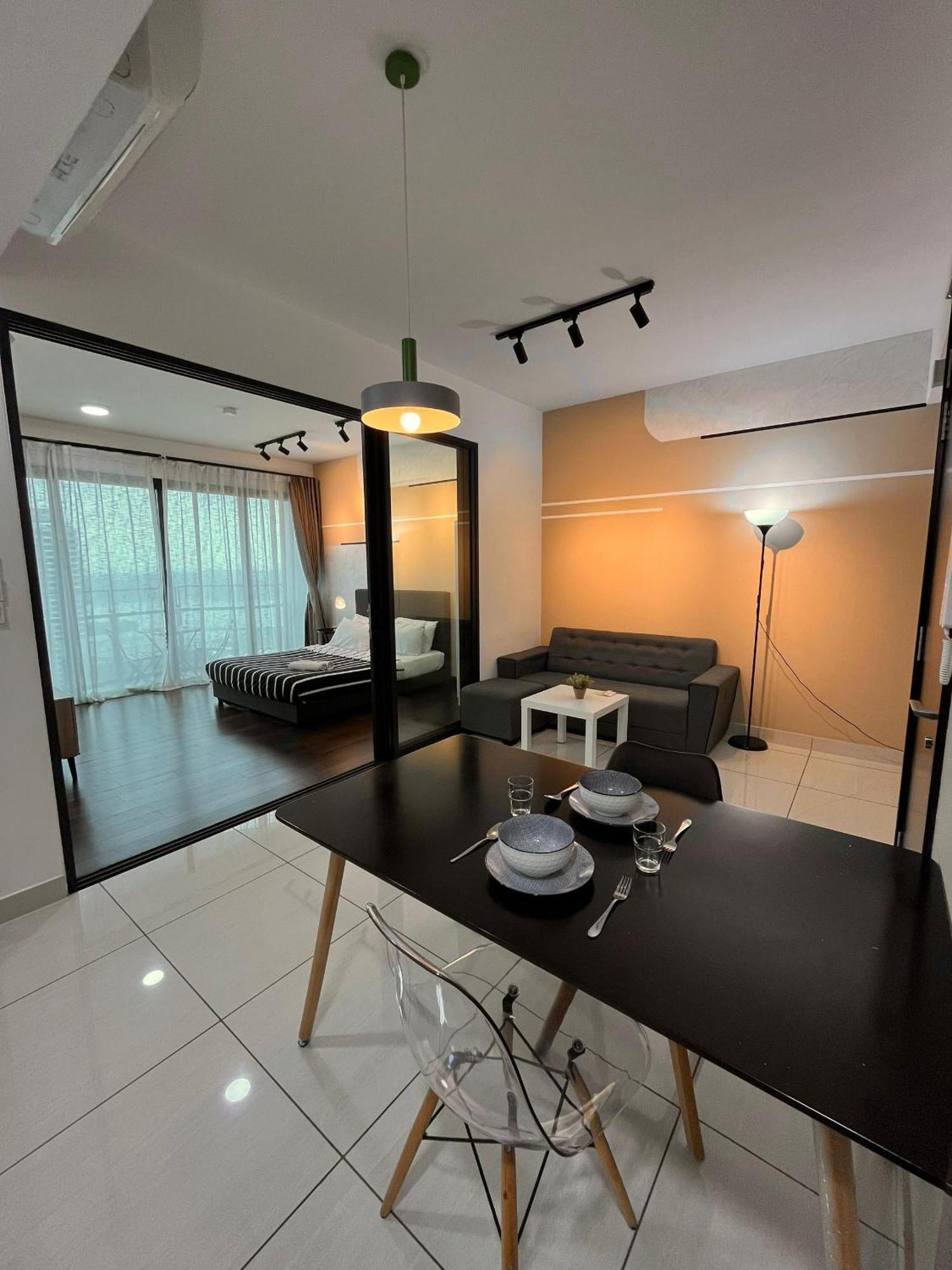 Almas Puteri Harbour Nusajaya Suite Room Exclusive Room 5 Min To Legoaland By Homespace ภายนอก รูปภาพ