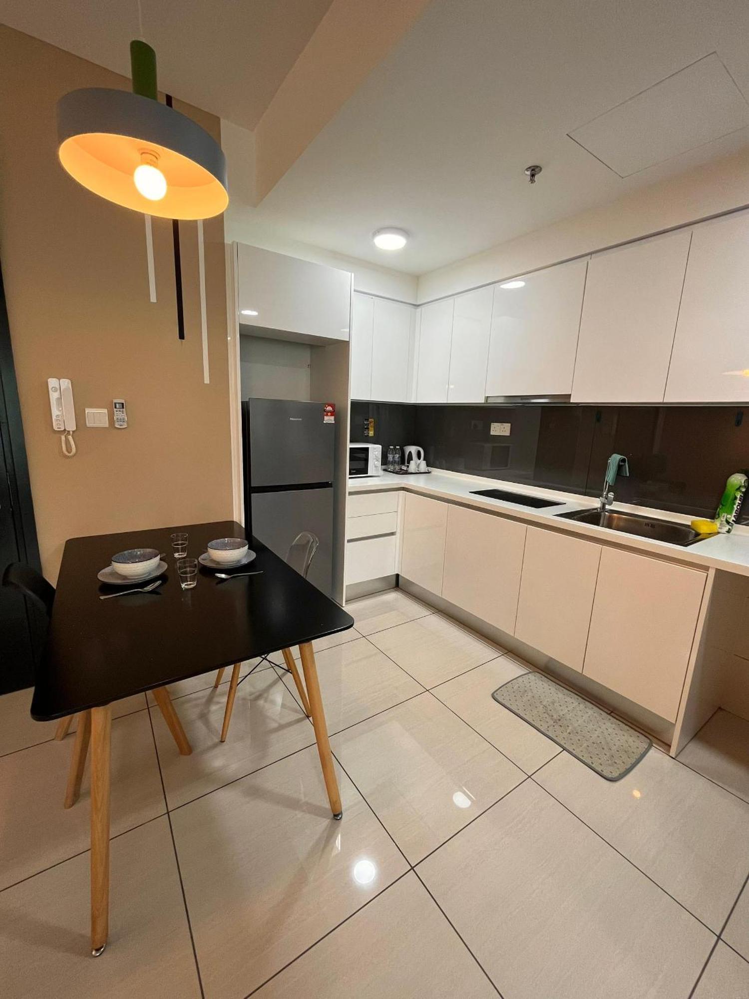 Almas Puteri Harbour Nusajaya Suite Room Exclusive Room 5 Min To Legoaland By Homespace ภายนอก รูปภาพ